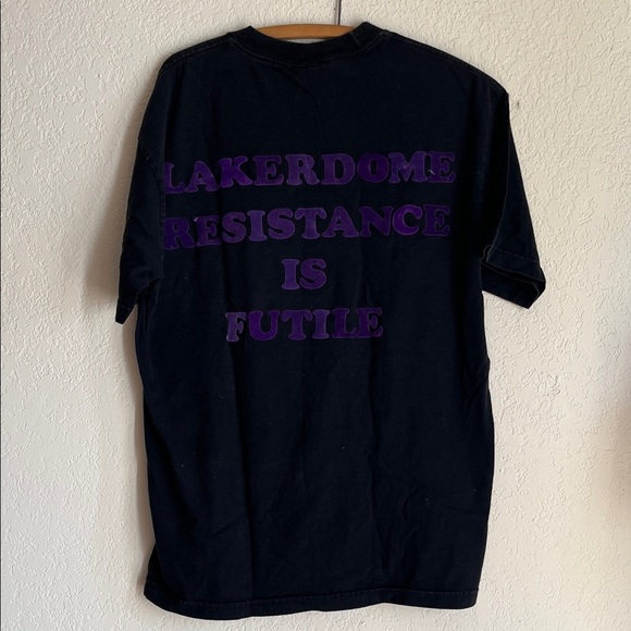 2001 Lakers Champions T-Shirt - Picture 5 of 8